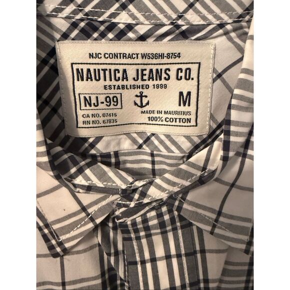 Nautica Men’s Button Up Long Sleeve Buttondown Shirt Black White plaid Sz medi - Picture 2 of 5